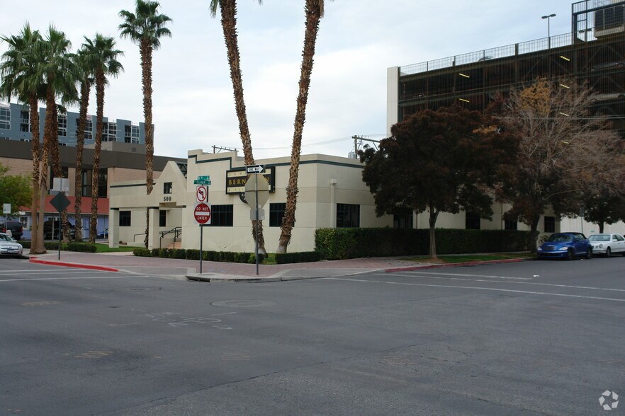 More Photos Of 500 S 4th St, Las Vegas Office For Lease