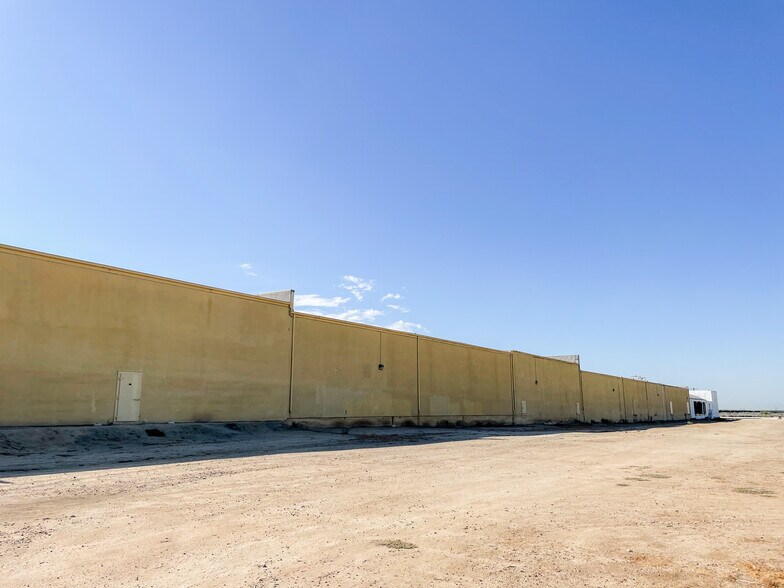 More Photos Of 11265 Famoso Porterville Hwy, Delano Refrigeration Cold Storage For Sale