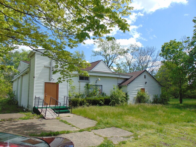More Photos Of 308 Maeder Ave, Dayton Religious Facility For Sale