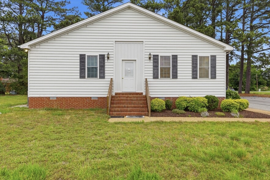 More Photos Of 2303 Pruden Blvd, Suffolk Healthcare For Sale