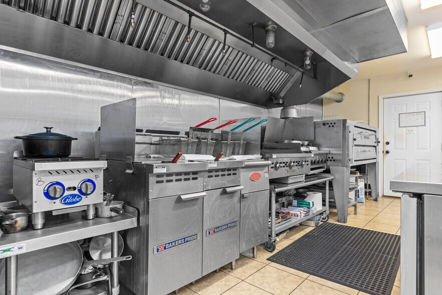 More Photos Of 6659 Westmoreland Rd, Rome Restaurant For Sale