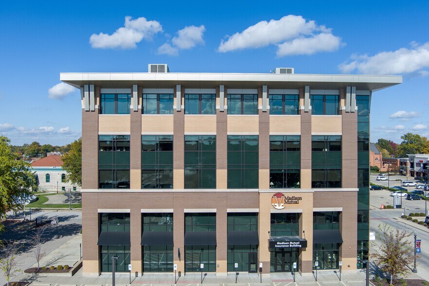 Primary Photo Of 222 E Park St, Edwardsville Office For Lease