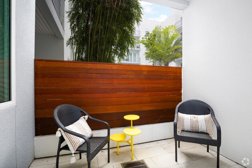 More Photos Of 505 Chatham Ave, Orlando Apartments For Lease