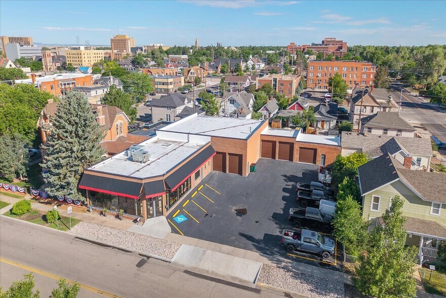 More Photos Of 310 E 17th St, Cheyenne Flex For Sale
