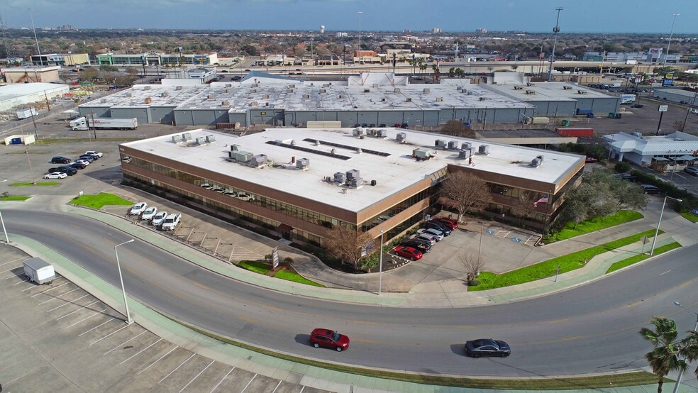 More Photos Of 4646 Corona Dr, Corpus Christi Office For Lease