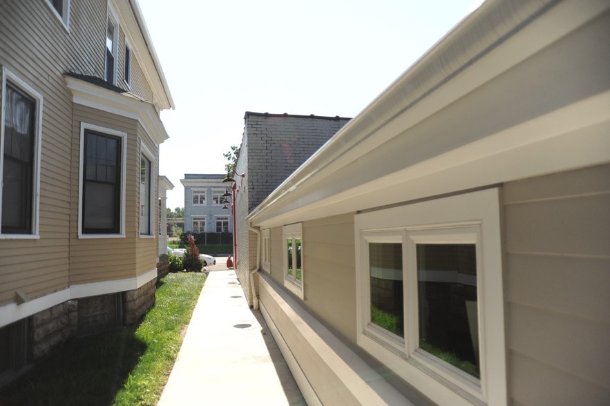 More Photos Of 2924 Main St, Buffalo Storefront Retail Office For Sale