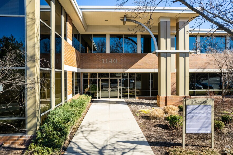 More Photos Of 1140 Welsh Rd, North Wales Office For Sale