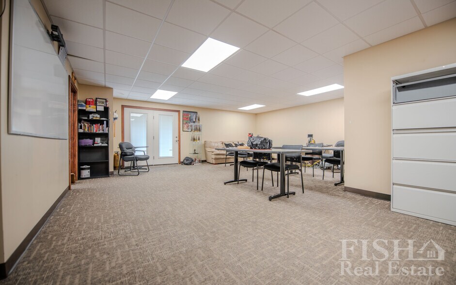 More Photos Of 7129 Nittany Valley Dr, Mill Hall Office For Lease