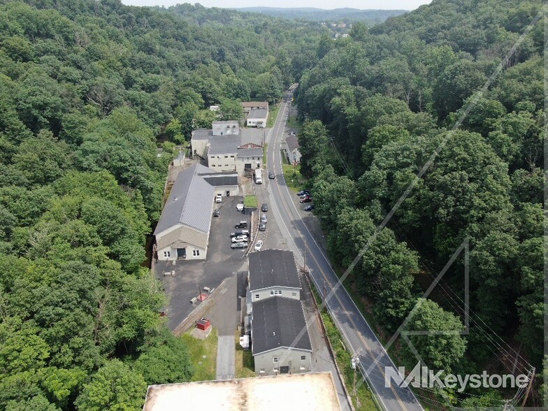 More Photos Of 2214 Farmington Ave, Boyertown Warehouse For Sale