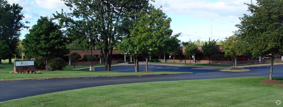 More Photos Of 5062 Brittonfield Pky, East Syracuse Office For Sale