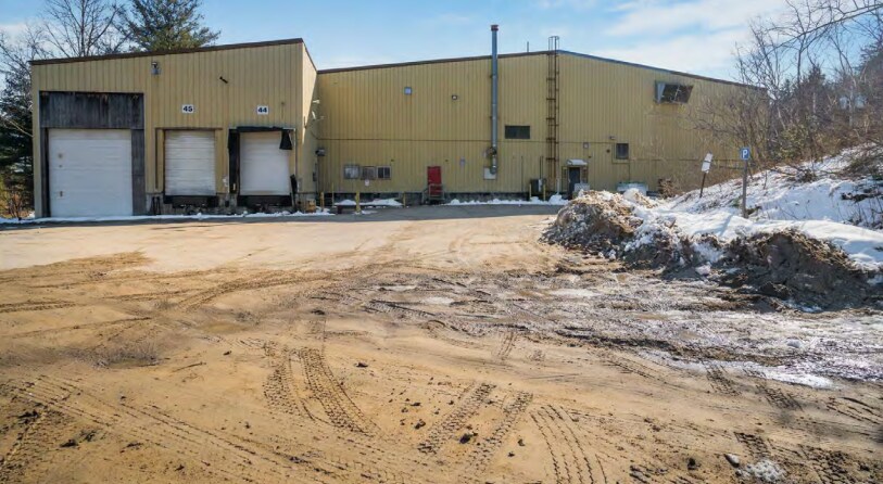 More Photos Of 56 Davidson Dr, Farmington Warehouse For Lease