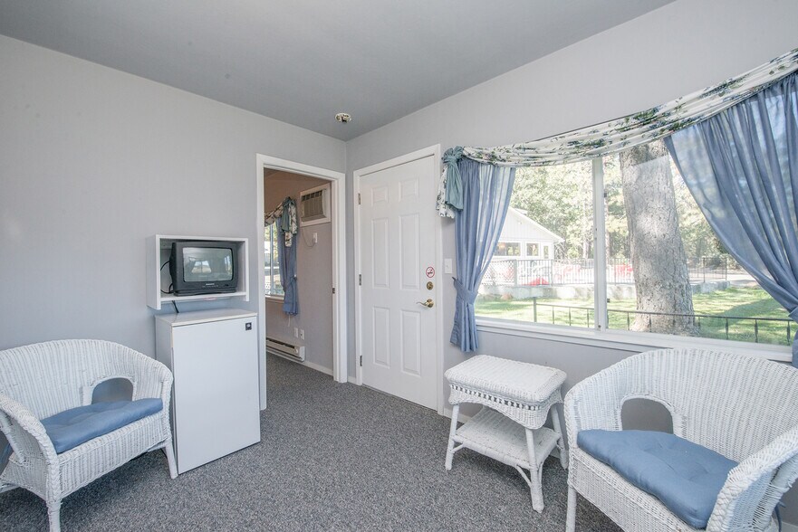 More Photos Of 590 Airport Road, Trinity Center Lodge Meeting Hall For Sale