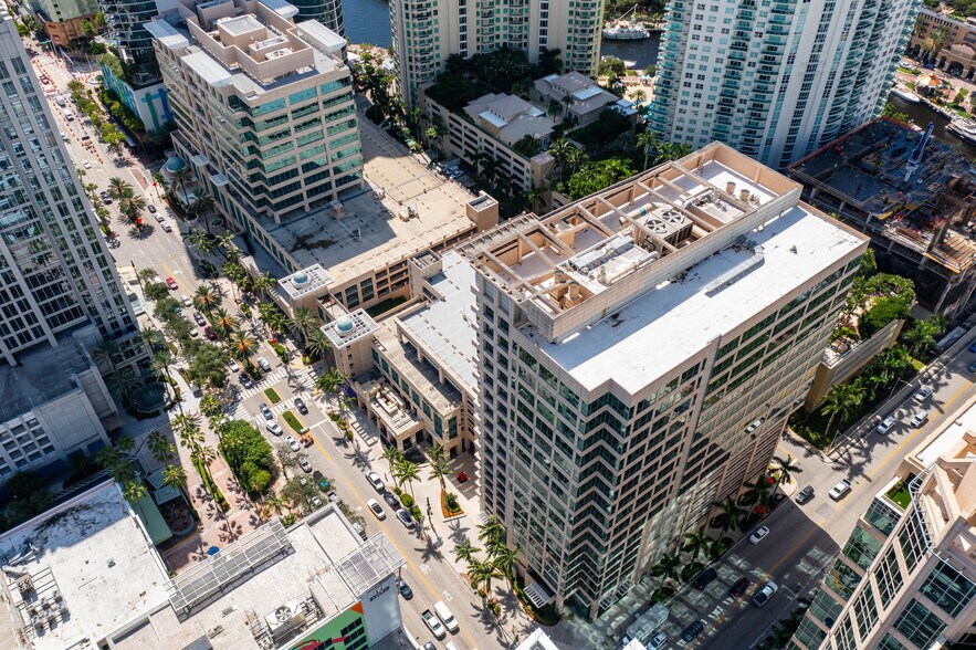 More Photos Of 450 E Las Olas Blvd, Fort Lauderdale Office For Lease