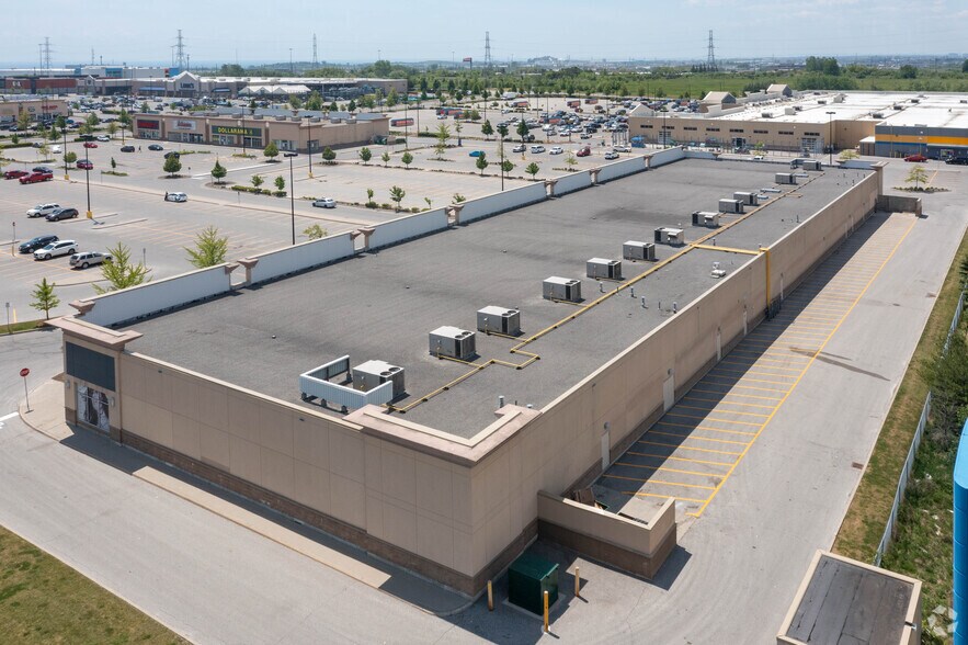 More Photos Of 540-685 Laval Dr, Oshawa Unknown For Lease