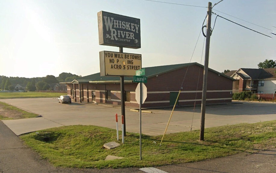 Primary Photo Of 310 E 49th St, Texarkana General Retail For Sale