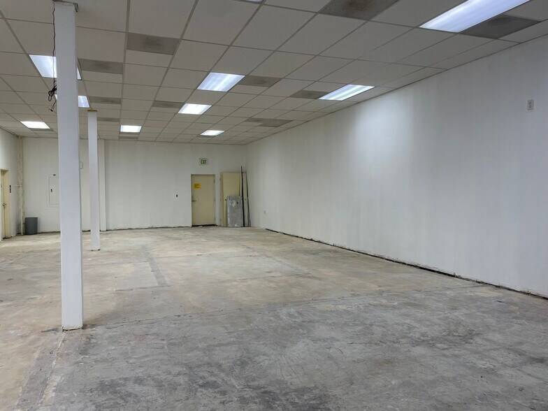 More Photos Of 1318-1332 Wilshire Blvd, Santa Monica Storefront For Lease