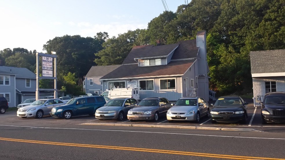Primary Photo Of 880-886 New Haven Rd, Naugatuck Auto Repair For Sale