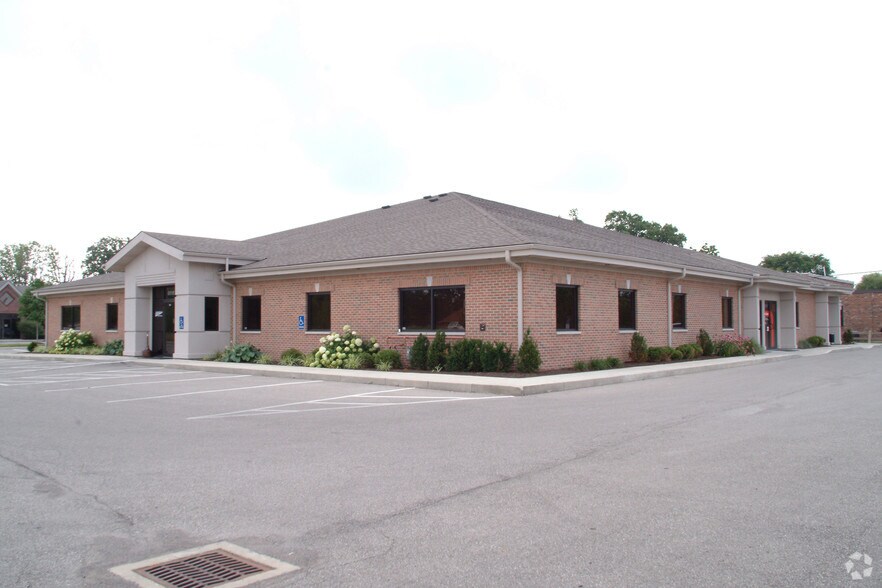 More Photos Of 8514-8518 N Dixie Dr, Dayton Medical For Lease