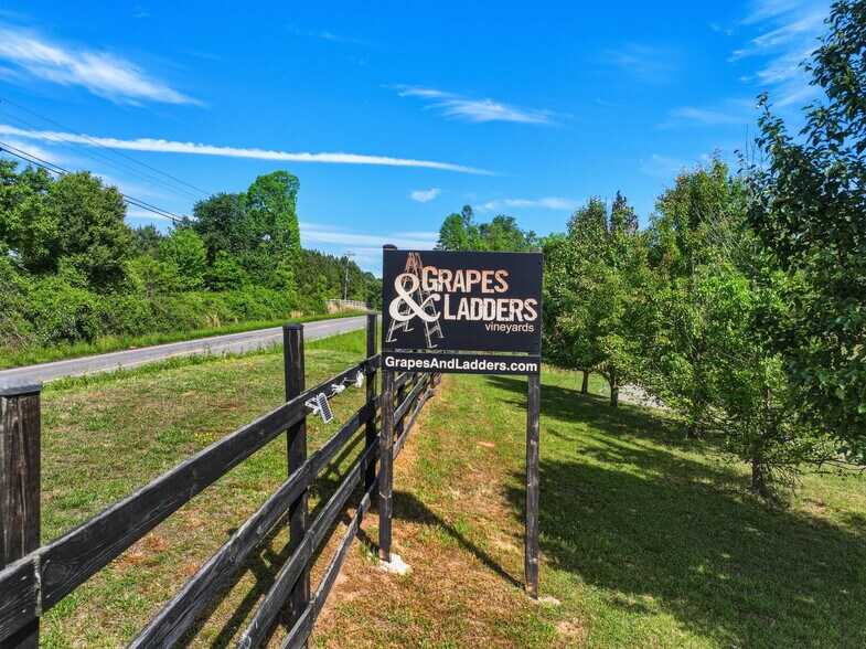More Photos Of 2317 GA-382, Ellijay Winery Vineyard For Sale