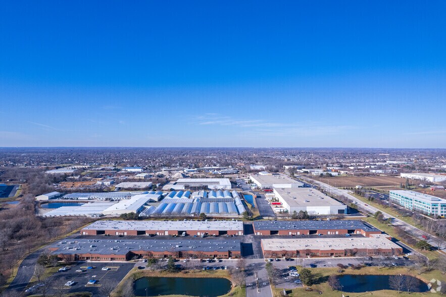 More Photos Of 1530-1558 Barclay Blvd, Buffalo Grove Unknown For Lease