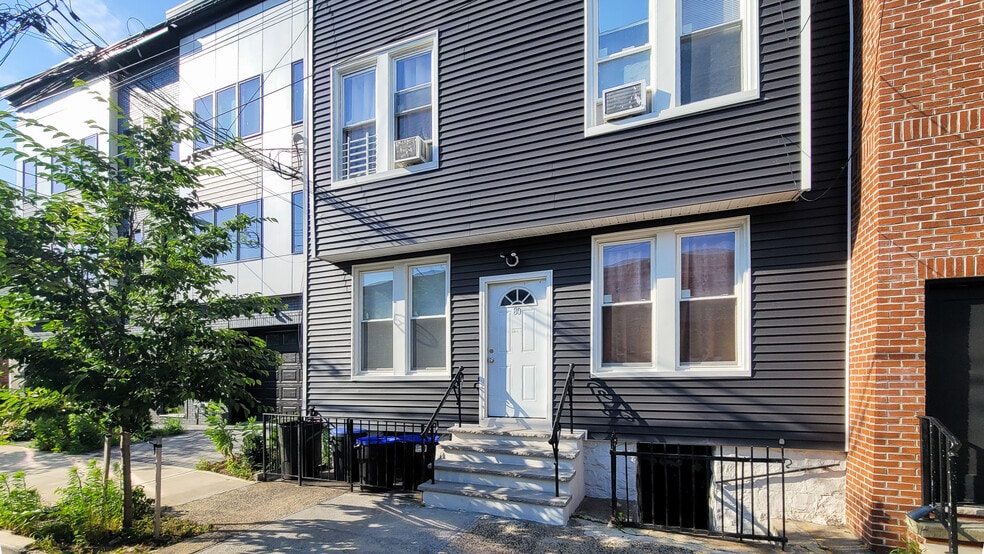 More Photos Of 80 Paterson St, Jersey City Apartments For Sale