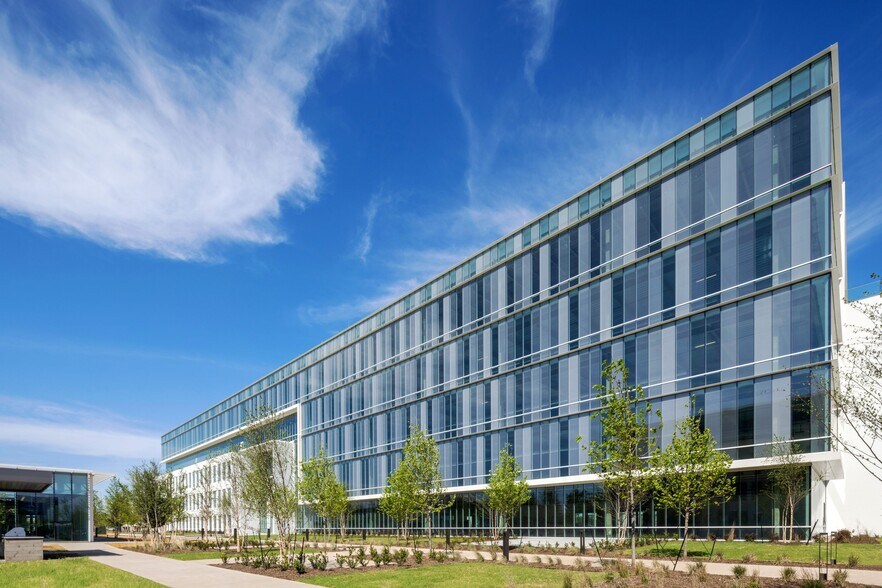 More Photos Of 6275 W Plano Pky, Plano Unknown For Lease