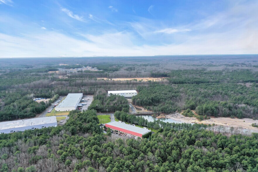 More Photos Of 56 Progress Pl, Jackson Service For Sale