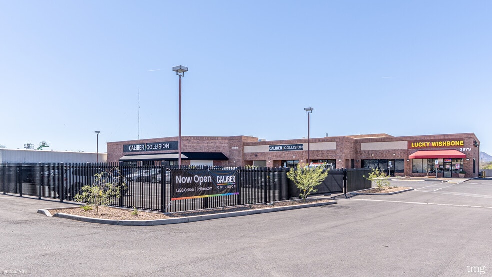More Photos Of 3959-3979 N Oracle Rd, Tucson Auto Repair For Sale