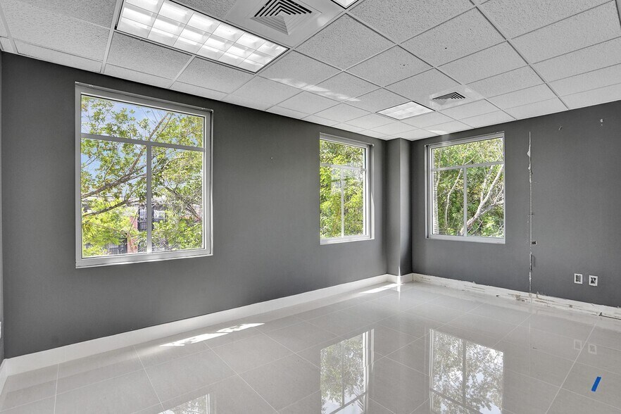 More Photos Of 15620 SW 29th St, Miramar Medical For Sale