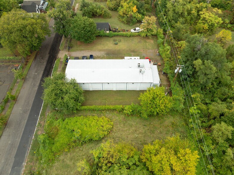 More Photos Of 1157 Concord St, Detroit Light Manufacturing For Sale