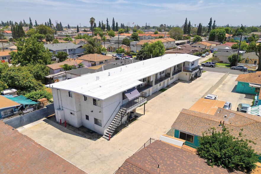 More Photos Of 8219 2nd St, Paramount Apartments For Sale