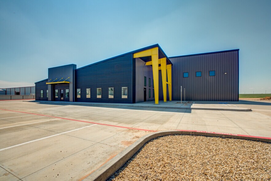 Primary Photo Of 3814 County Road 1350, Lubbock Distribution For Sale