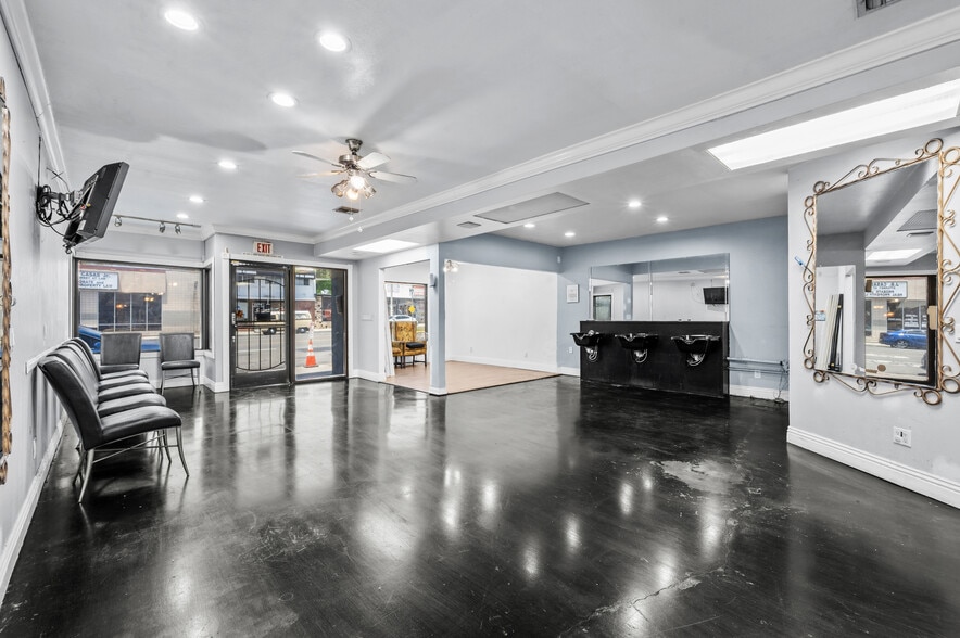 More Photos Of 2517 W Beverly Blvd, Montebello Storefront Retail Residential For Sale