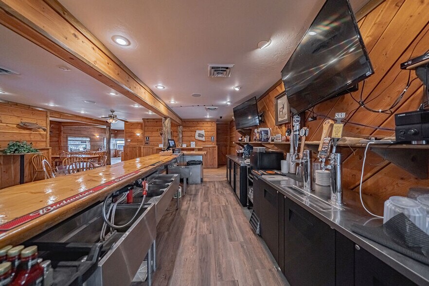 More Photos Of 3427 Swan Valley Hwy, Irwin Hotel For Sale