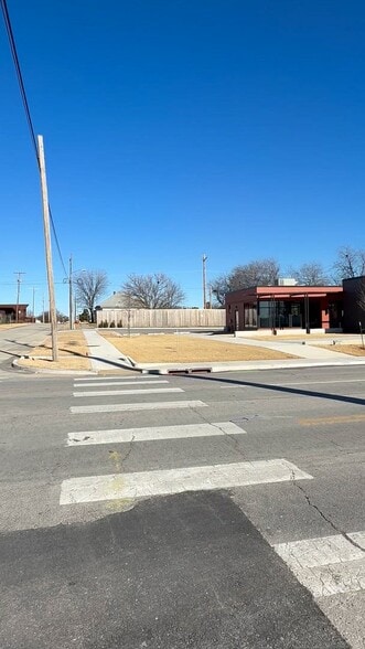 Primary Photo Of 1603-1615 E 3rd St, Tulsa Storefront Retail Office For Lease