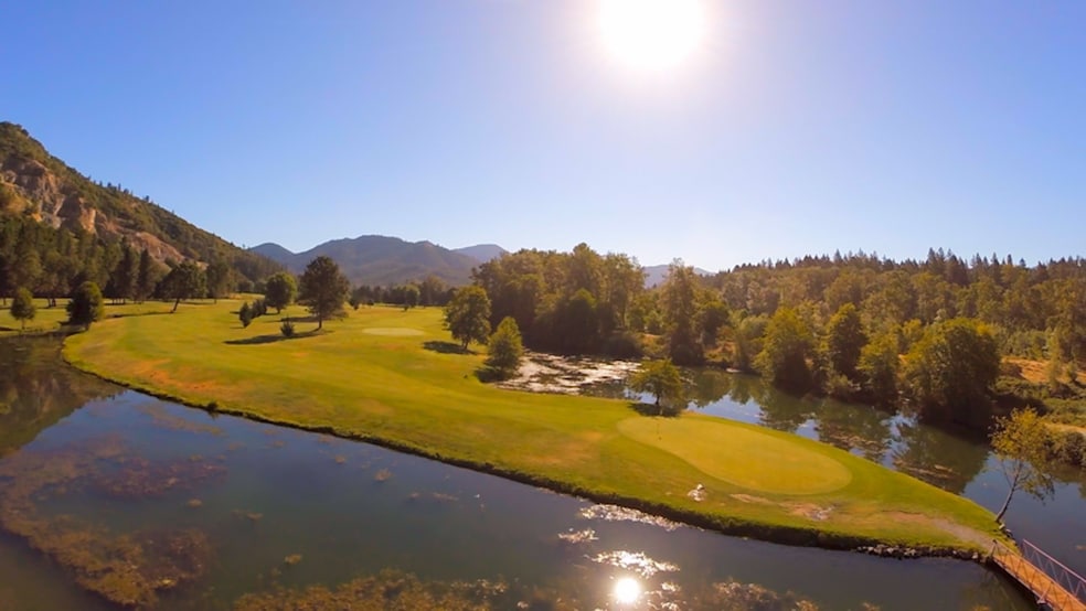 More Photos Of 7350 New Hope Rd, Grants Pass Golf Course Driving Range For Sale