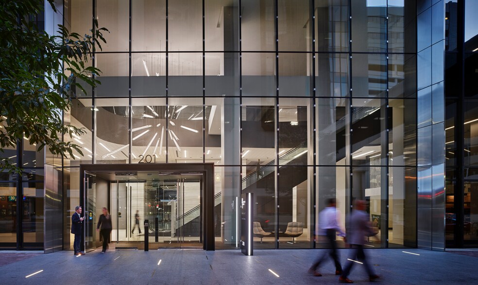 More Photos Of 201 S College St, Charlotte Office For Lease
