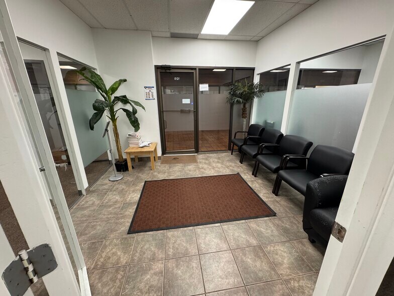 More Photos Of 3030 Lincoln Ave, Coquitlam General Retail For Lease