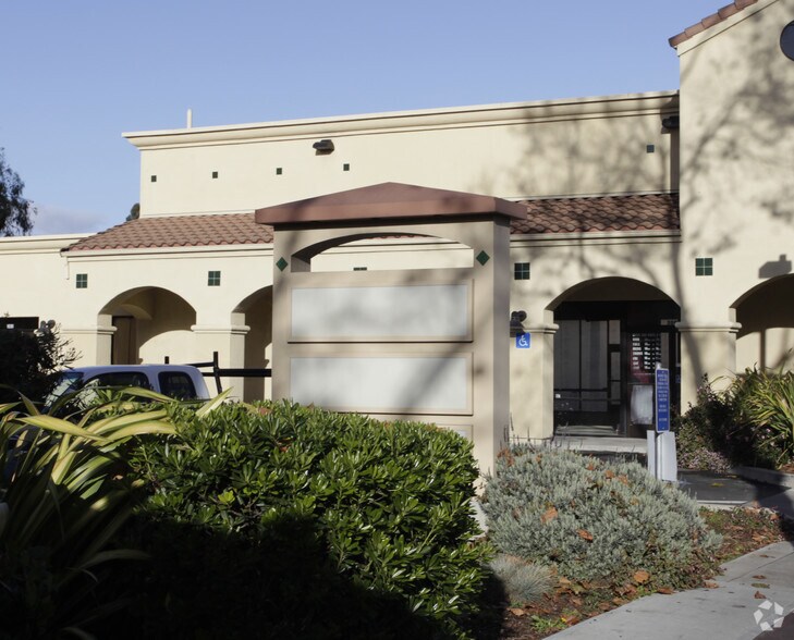 More Photos Of 300-308 Davis St, San Leandro Unknown For Lease