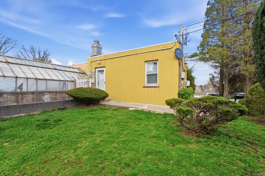 More Photos Of 630 Florida Grove Rd, Perth Amboy Apartments For Sale