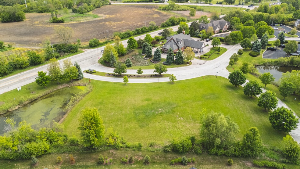 Primary Photo Of 11 Executive dr, Hawthorn Woods Land For Sale
