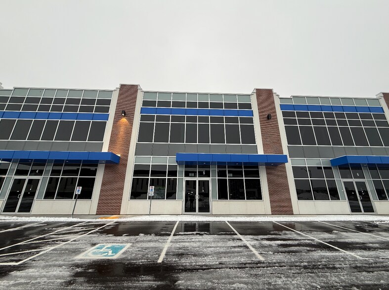 More Photos Of 85 Inspire Blvd, Brampton Warehouse For Sale