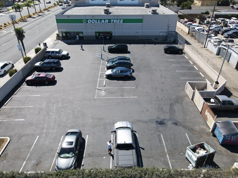 More Photos Of 11307 Hawthorne Blvd, Inglewood Freestanding For Lease