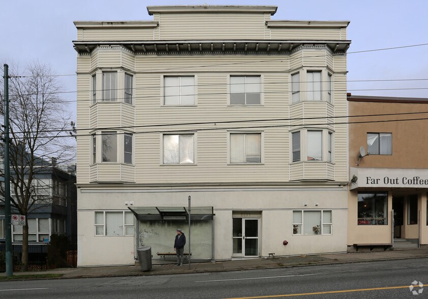 Primary Photo Of 2163-2167 Dundas St, Vancouver Apartments For Sale