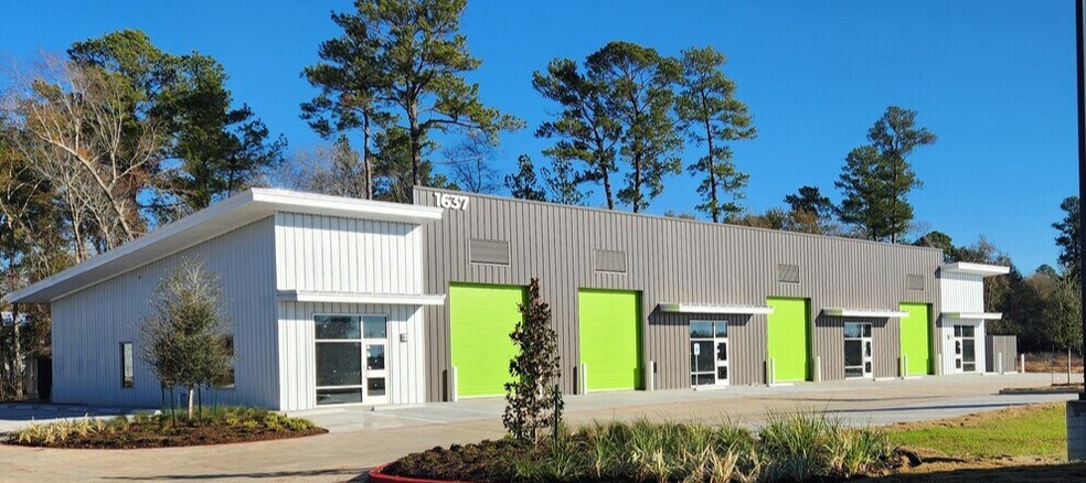More Photos Of 1601 N Loop 336 E, Conroe Unknown For Lease