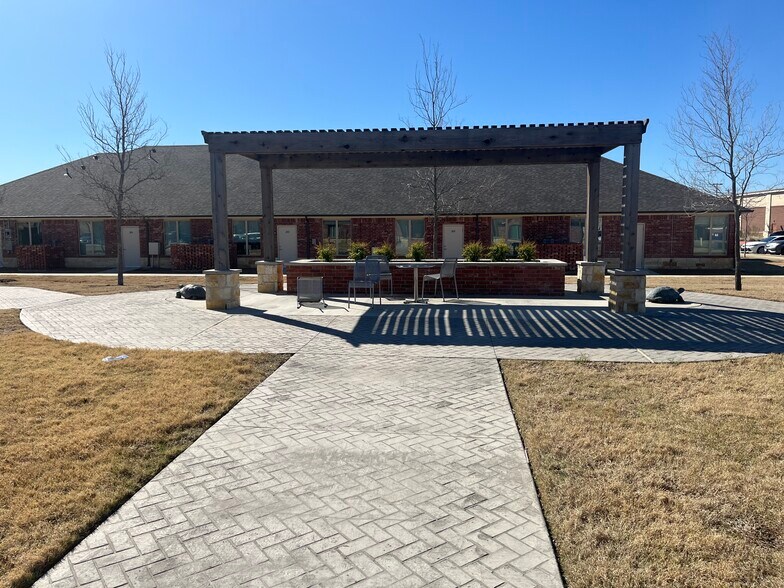 More Photos Of 400 Stonebrook Pky, Frisco Office For Lease