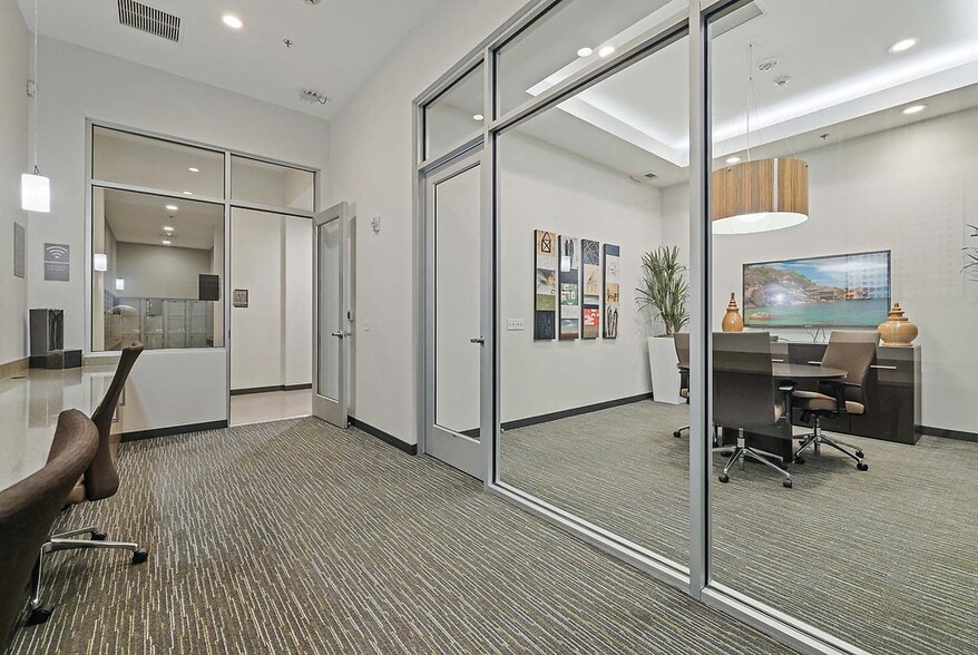 More Photos Of 2441 76th Ave SE, Mercer Island Apartments For Lease
