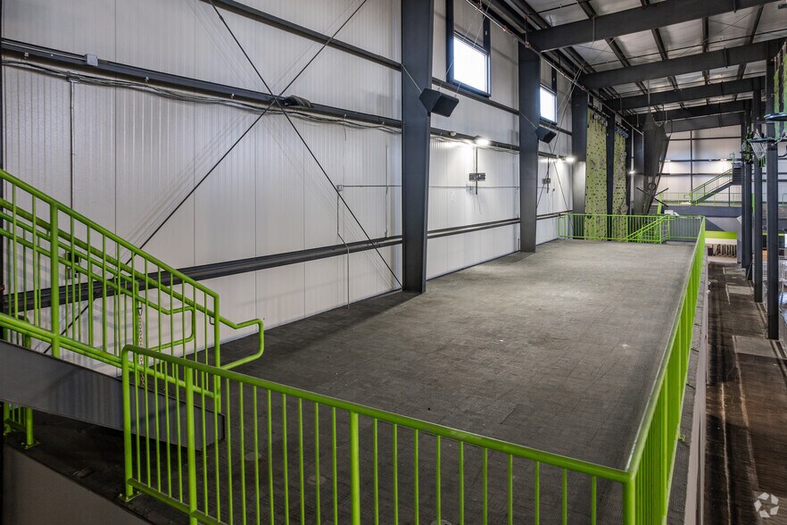 More Photos Of 9960 St Rt 43, Streetsboro Amusement Park For Sale