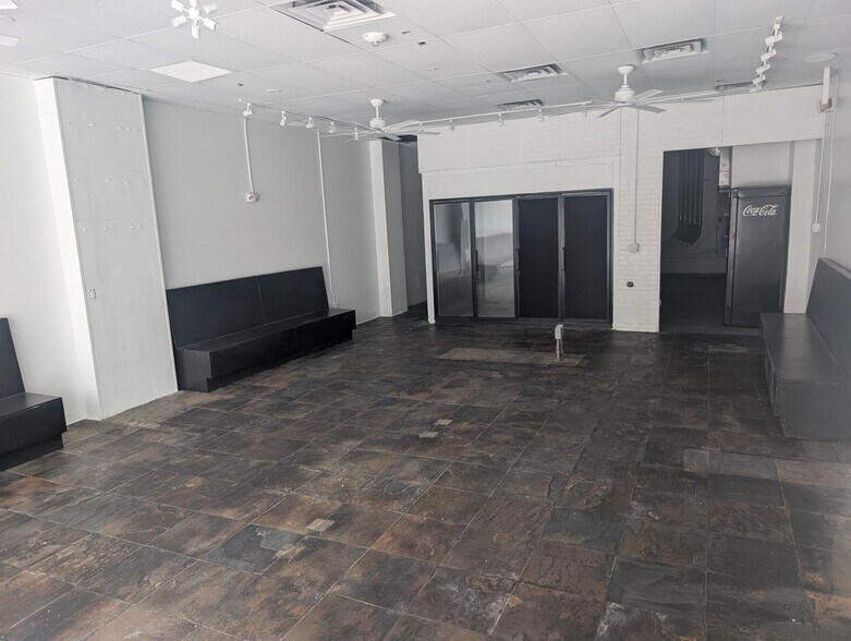 More Photos Of 114 W Adams St, Phoenix Apartments For Sale