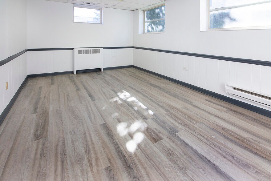More Photos Of 318 S South St, Gastonia Office For Lease
